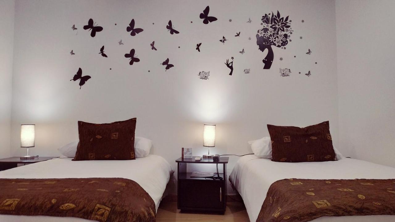 Cyan Hotel Confort Bogota Bagian luar foto