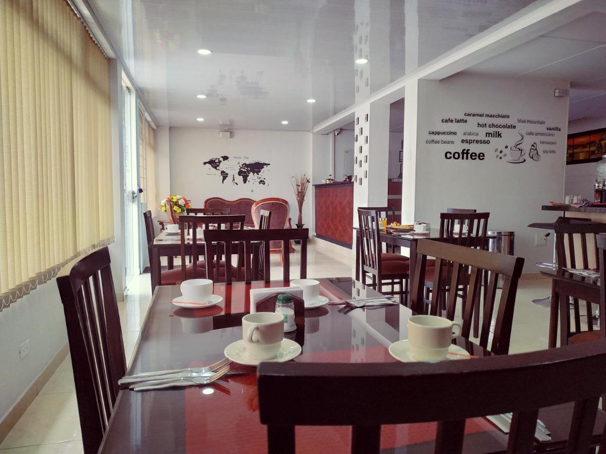 Cyan Hotel Confort Bogota Bagian luar foto
