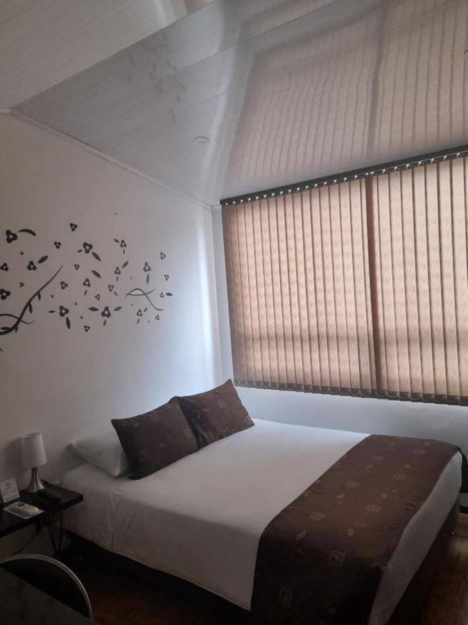 Cyan Hotel Confort Bogota Bagian luar foto