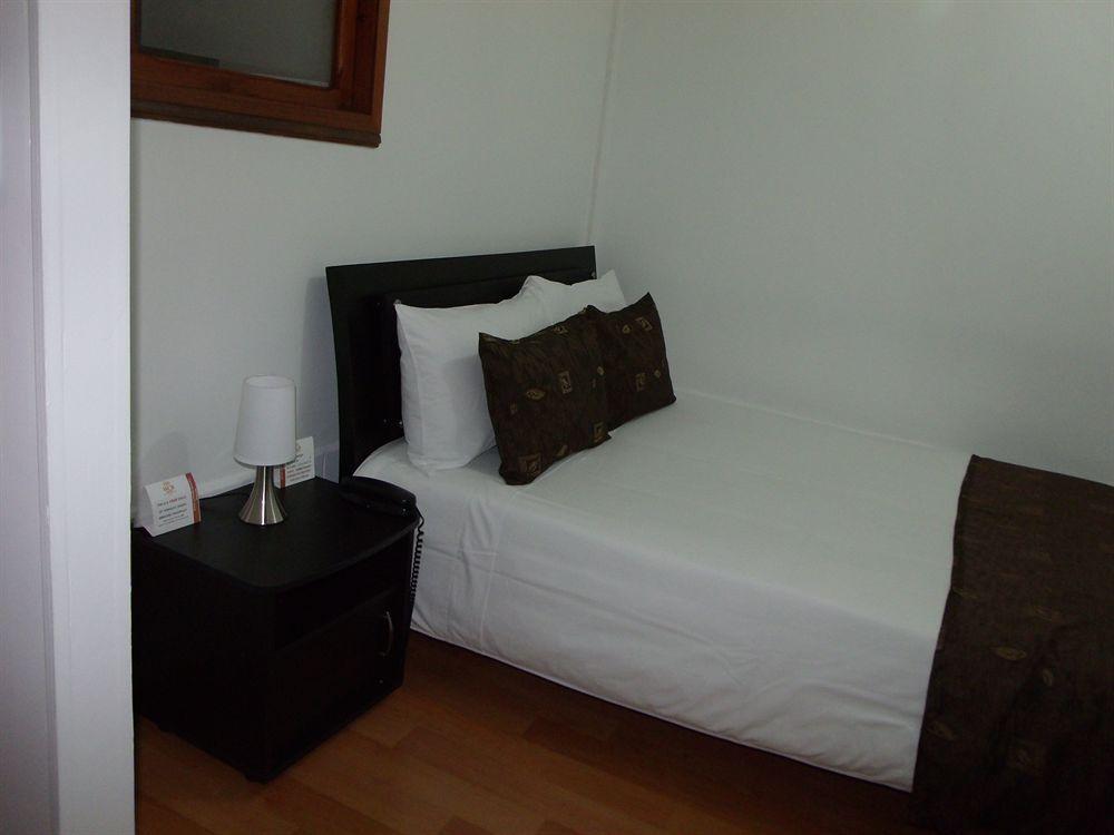 Cyan Hotel Confort Bogota Bagian luar foto