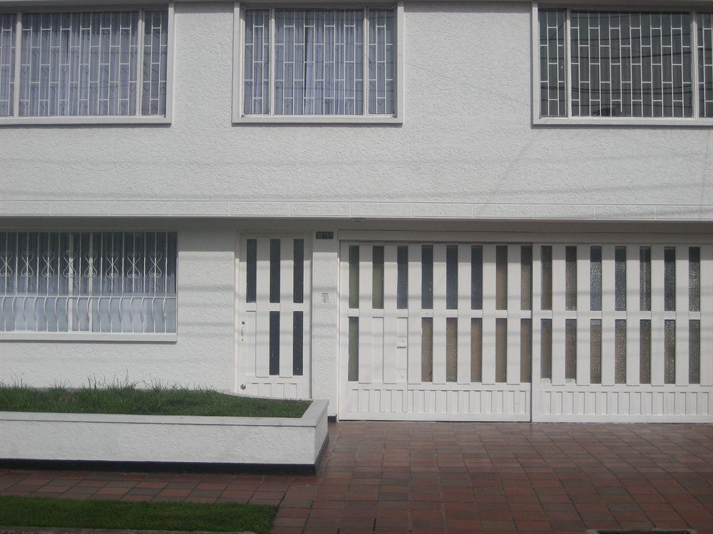 Cyan Hotel Confort Bogota Bagian luar foto
